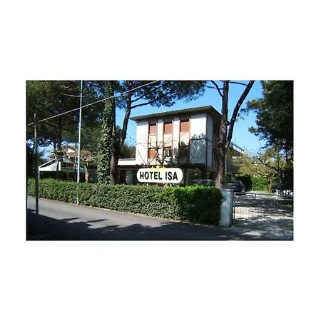 Isa 2* Massa (Tuscany)