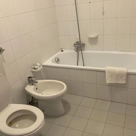 Isa Отель 2*
